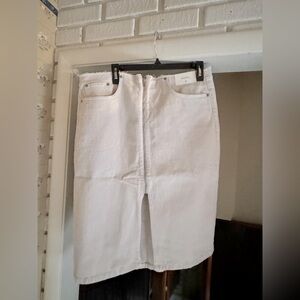 Chic White Denim Skirt Abercrombie & Fitch